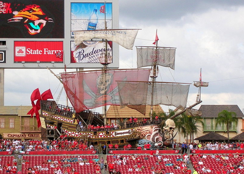 800px-Raymond_James_Stadium03.jpg